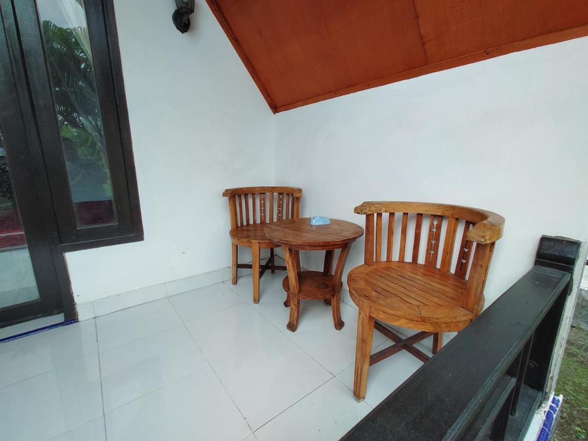 Hôtel Coconut Gili Meno Extérieur photo