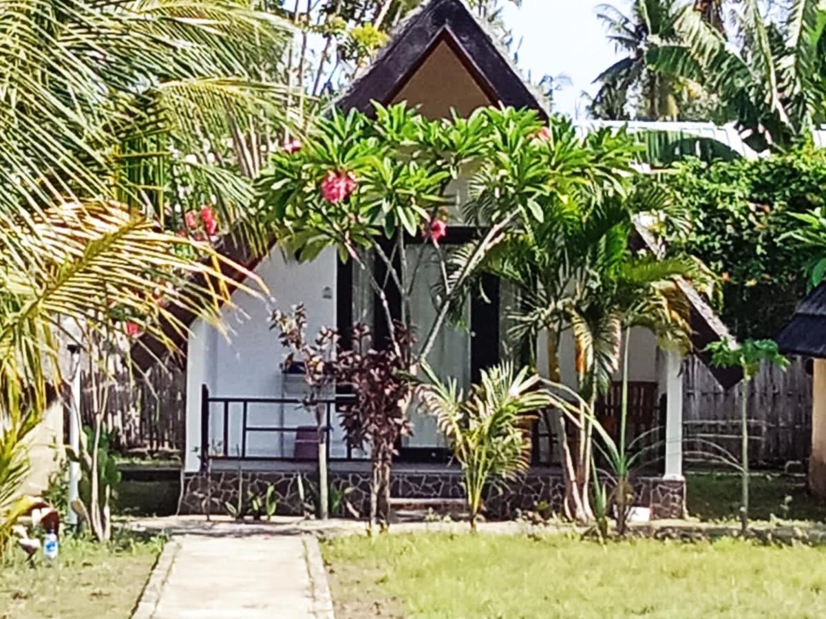 Hôtel Coconut Gili Meno Extérieur photo